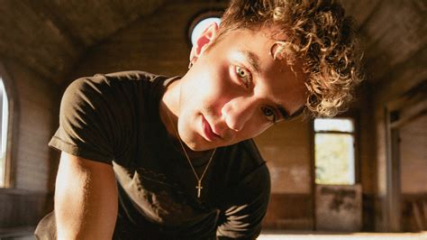 Why Don't We's Daniel Seavey Releases New Solo Song 'Other .